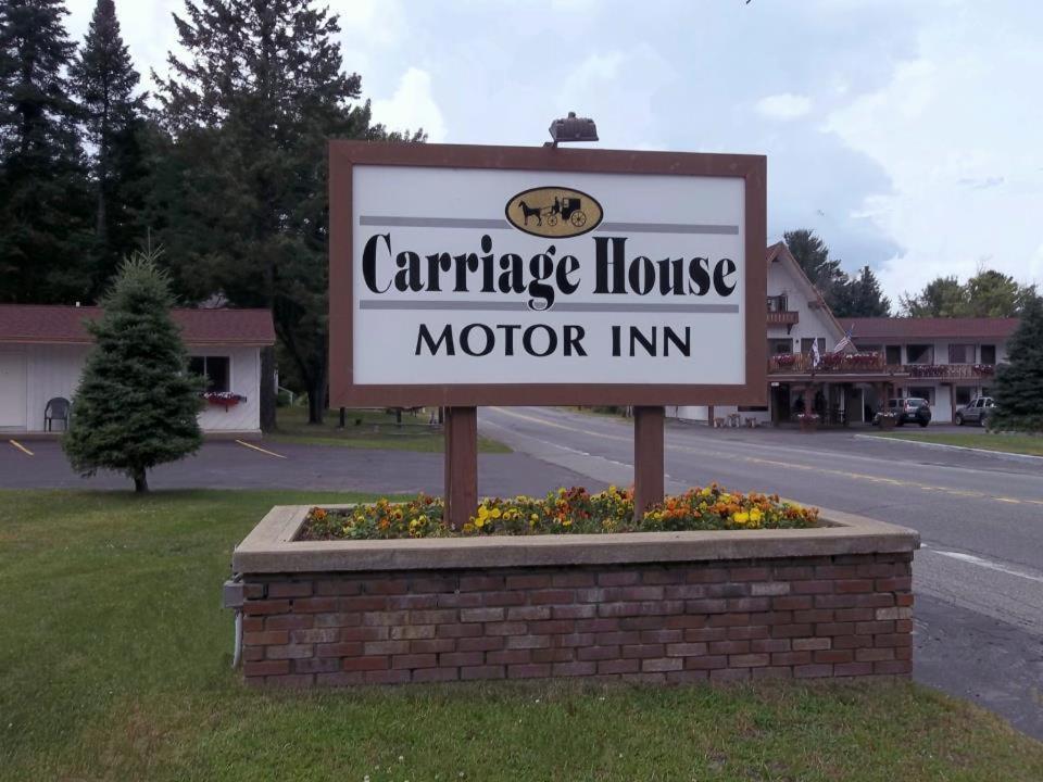 Carriage House Motor Inn Lake Placid Bagian luar foto